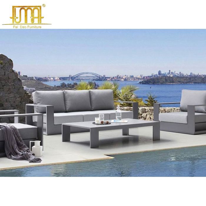 Canadian wicker Reliable outdoor furniture brands for Canadian weather