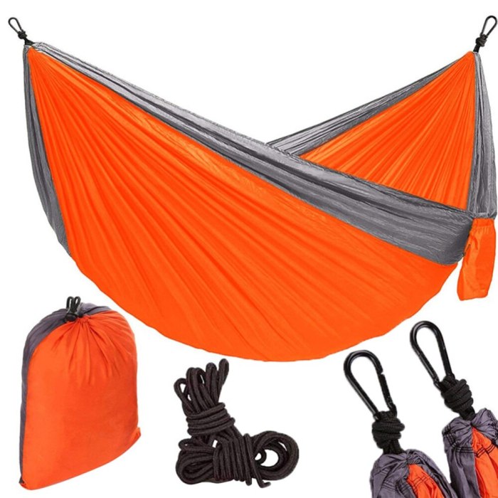 Portable banana hammock for travel