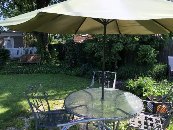 Outdoor furniture maintenance guide for protecting against fading